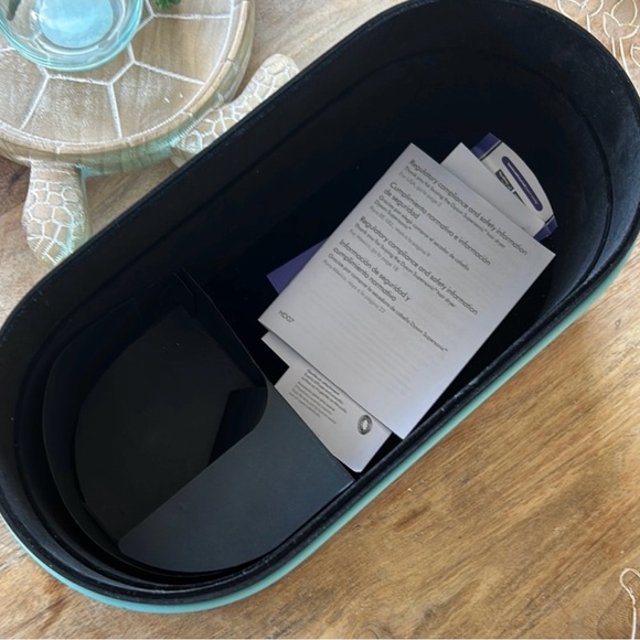 Pink and Teal Hair Dryer with Attachments - Picture 15 of 15